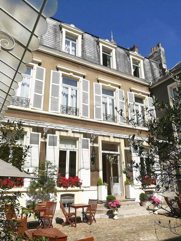 Enclos De L'Eveche ブローニュ・シュル・メール エクステリア 写真